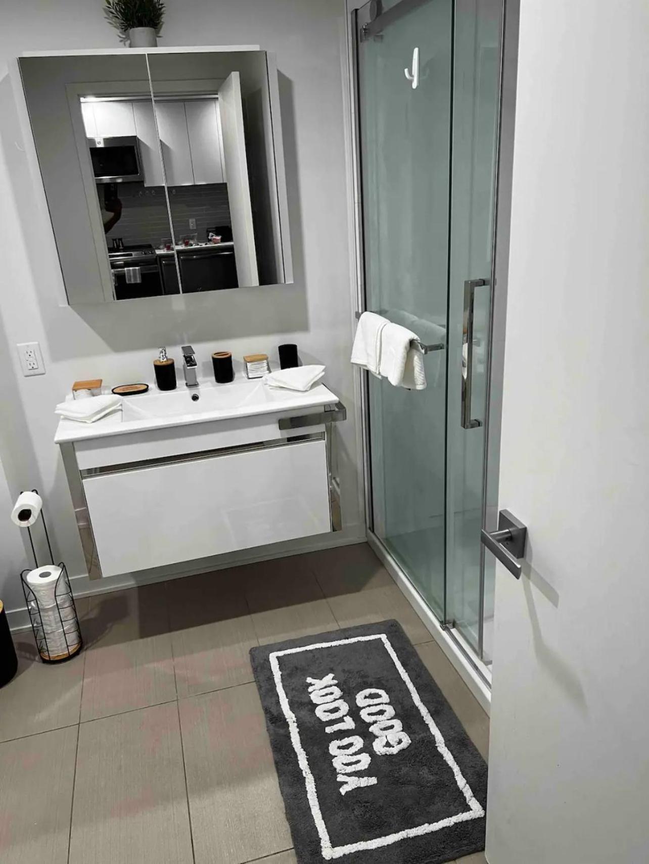 Condo In The Heart Of Downtown Montreal Exterior foto